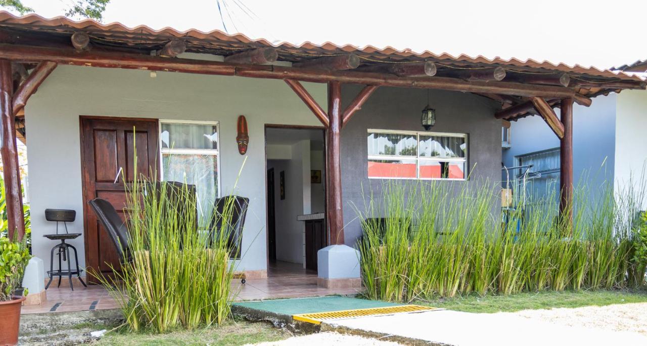 Hotel El Rancho Quepos Exteriér fotografie